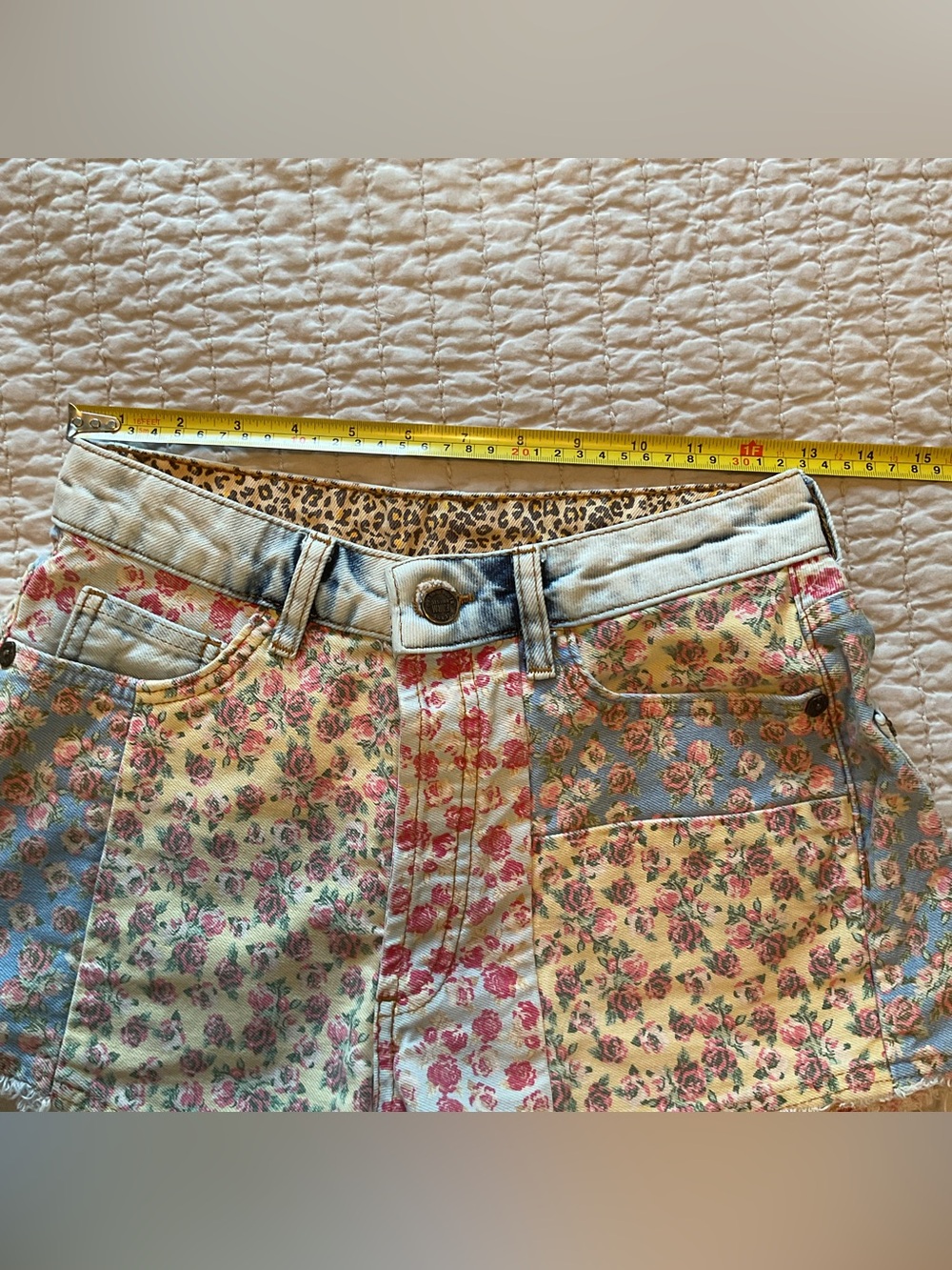 Anthropologie Farm Rio Floral Patchwork Jean Shorts - Picture 12 of 15